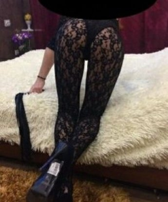 🌟💋
Со мной ты сможешь испытать настоящий оргазм и окунуться в море желания. Я знаю, как доставить незабываемое удовольствие и сделать тебя счастливым. 😈❤️
Мои услуги обширны и разнообразны - от классического секса до экзотического массажа. Я могу стать твоей нежной кошечкой или страстной львицей - выбор за тобой. 🐱🦁
Блондинка с изумительной фигурой и стройными ножками, я гарантирую тебе полное удовлетворение и наивысшую степень комфорта. Мои отзывы говорят сами за себя - каждый встречается со мной снова и снова. 💕💎
Мои фото стопроцентно реальны, чтобы ты мог оценить всю мою прекрасность перед нашей встречей. 📸👠
Не теряй время, напиши мне и представь себя настоящим ценителем женской красоты. Жду тебя в Москве, чтобы сделать нашу встречу незабываемой! 💃🏻🌹🌆 Лидиана